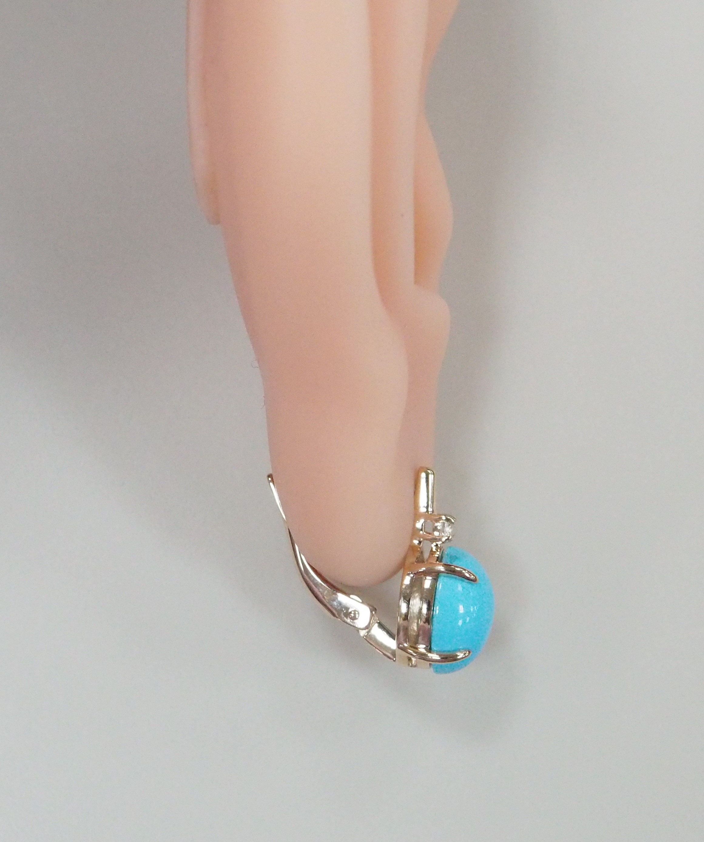 Серьги из золота с бирюзой